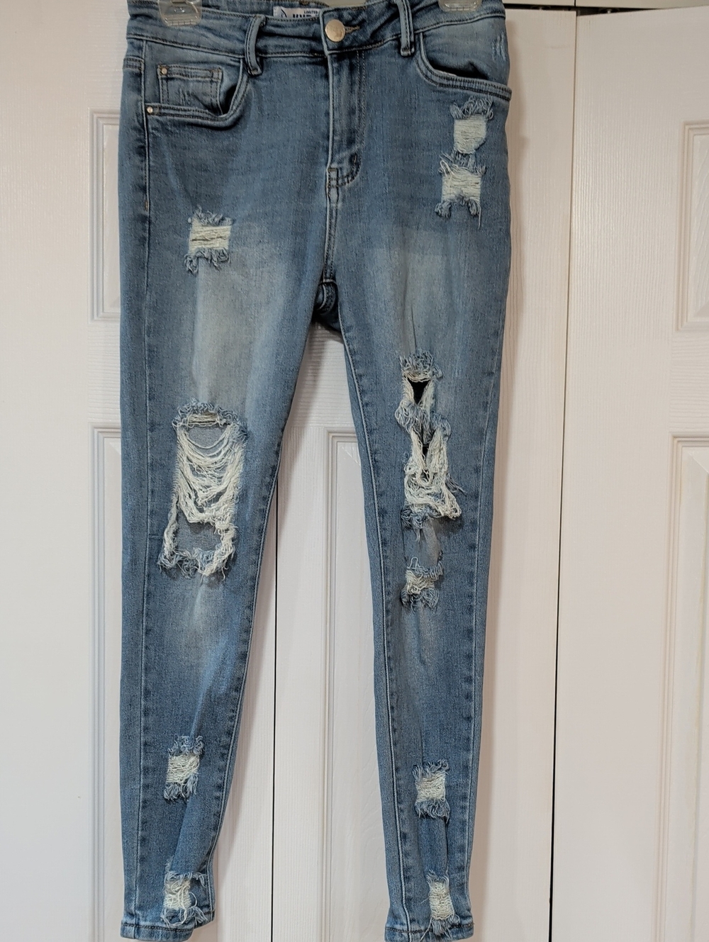 KYRATH  Limited adition Womens  Light Blue Skinny Jeans Size 11